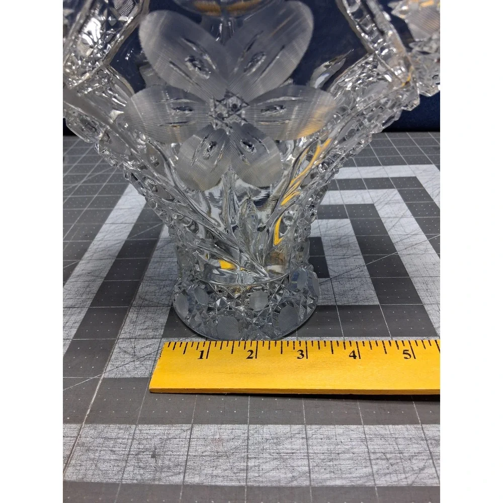 Unbranded Crystal Glass Basket Clear Floral Etched Cut Diamond Pattern Flaw - Picture 5 of 9